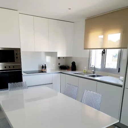 Peter Townhouse Apartment *